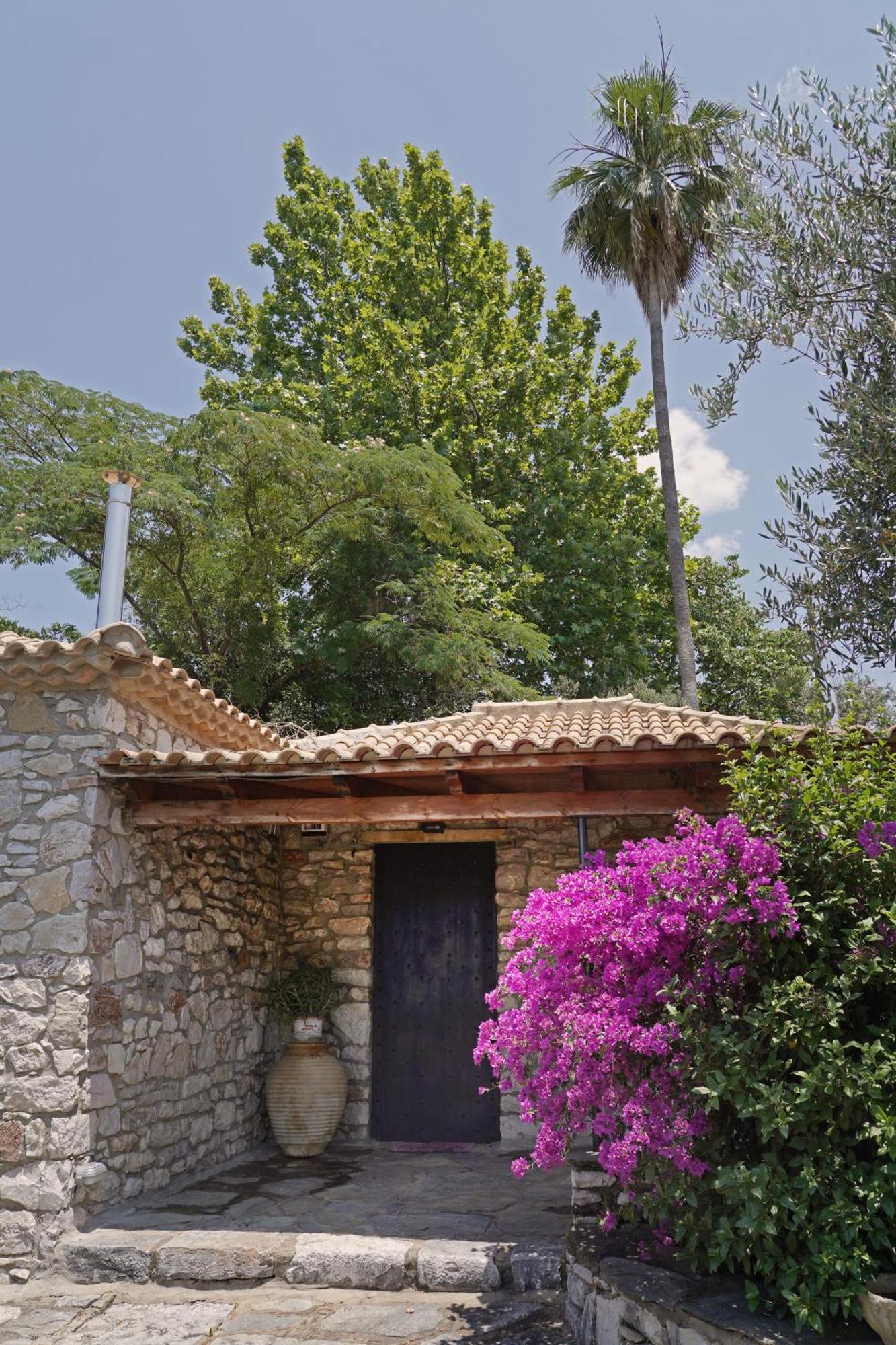 Polas Residencies Kalamata Exterior foto